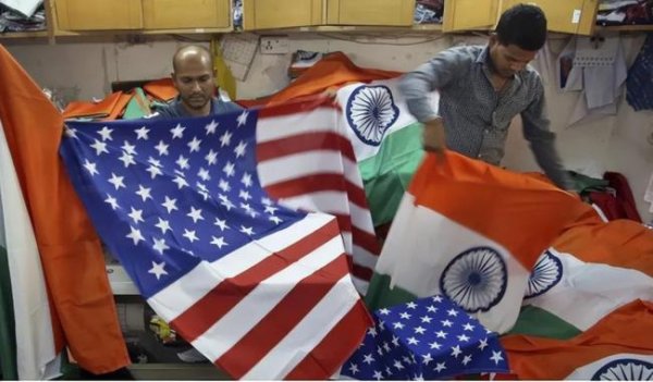 千层金 评论员：特朗普没想到莫迪不给面子 美印关系复杂博弈